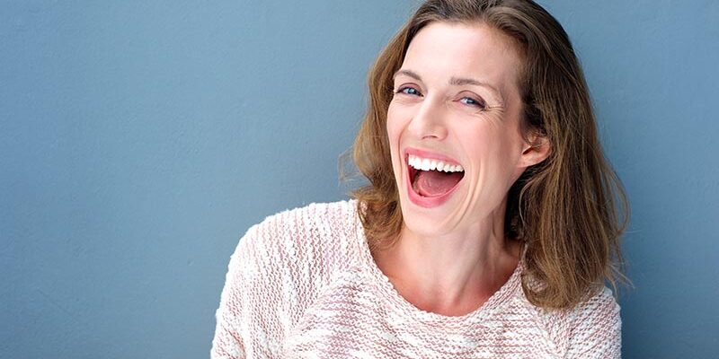 Mundgesundheit — das sollten Sie in den Wechseljahren beachten Mundgesundheit — das sollten Sie in den Wechseljahren beachten